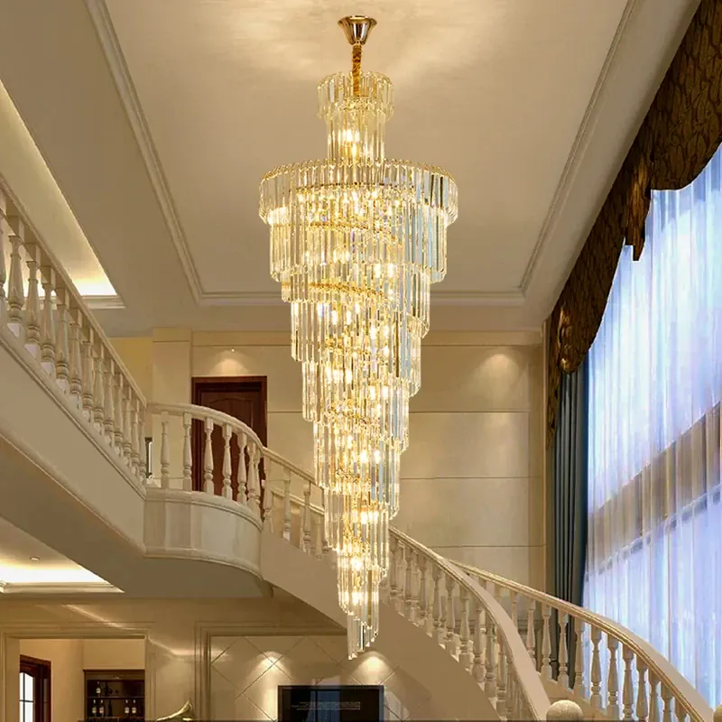 Grand lustre en verre pour hauts plafonds