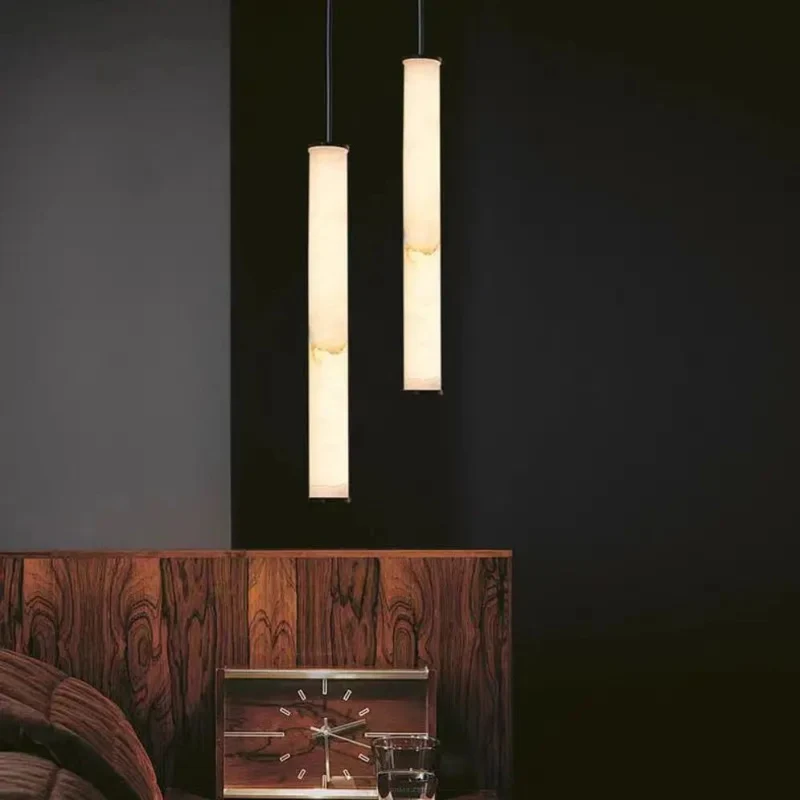 Lustre Marbre Blanc Longiligne – 4 Longueurs, Chambre ou Îlot Cuisine