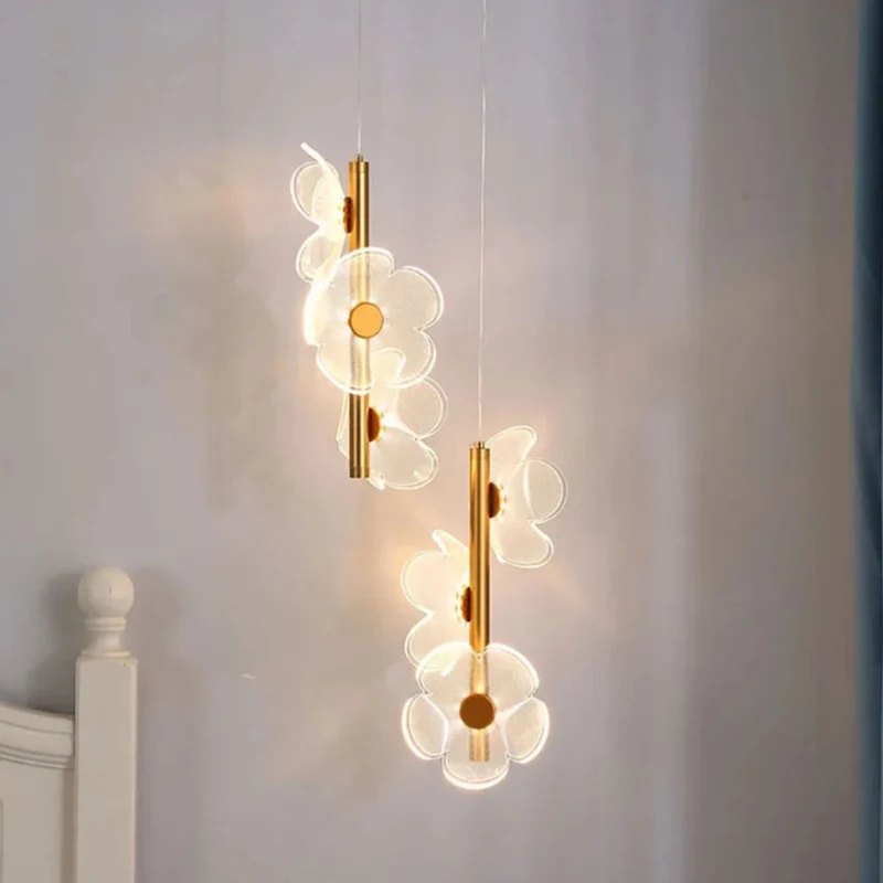 Suspension Feuille Dorée Florale en Verre – Ambiance Féérique et Douce