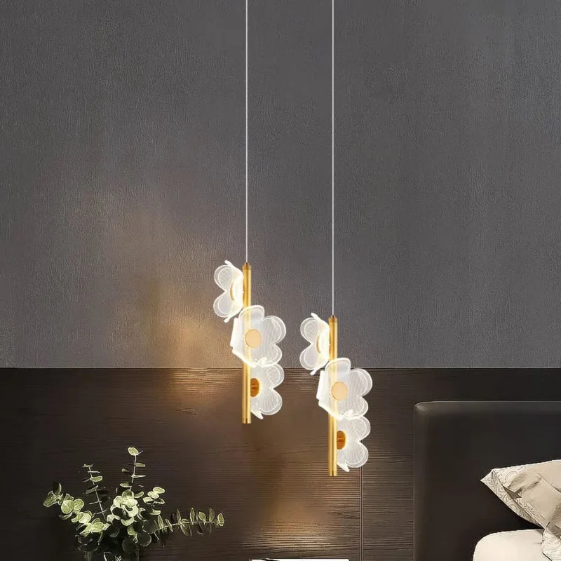 Suspension Feuille Dorée Florale en Verre – Ambiance Féérique et Douce