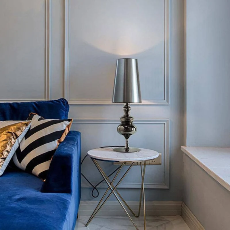Lampe à Poser Opaline 4 Coloris – Doré, Argent, Blanc ou Noir Classique