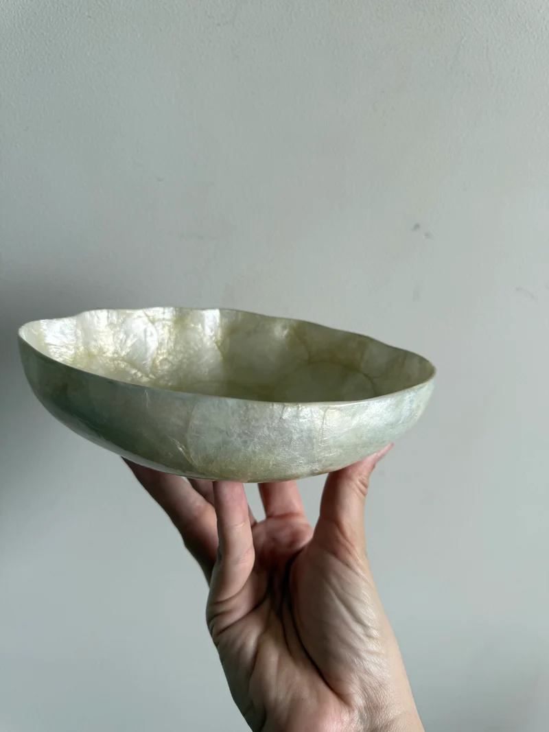 Coupelle en nacre forme coquillage