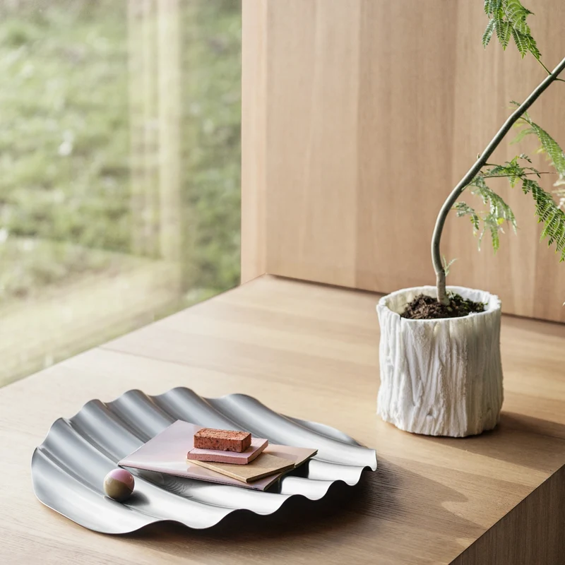 Muuto Wave Tray