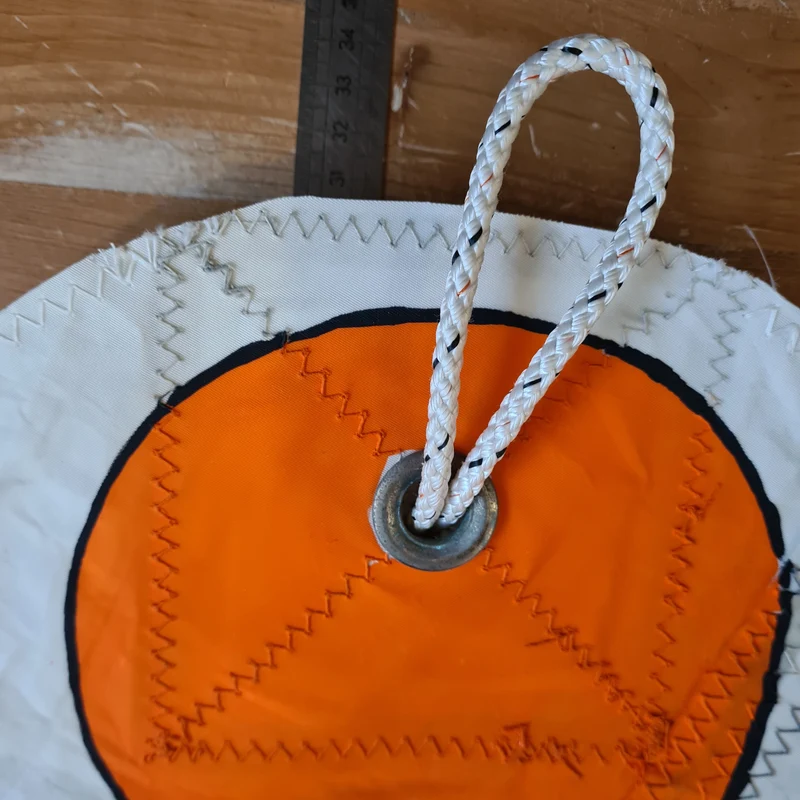 Peinture sur voile Poulpe par Cécile Colombo