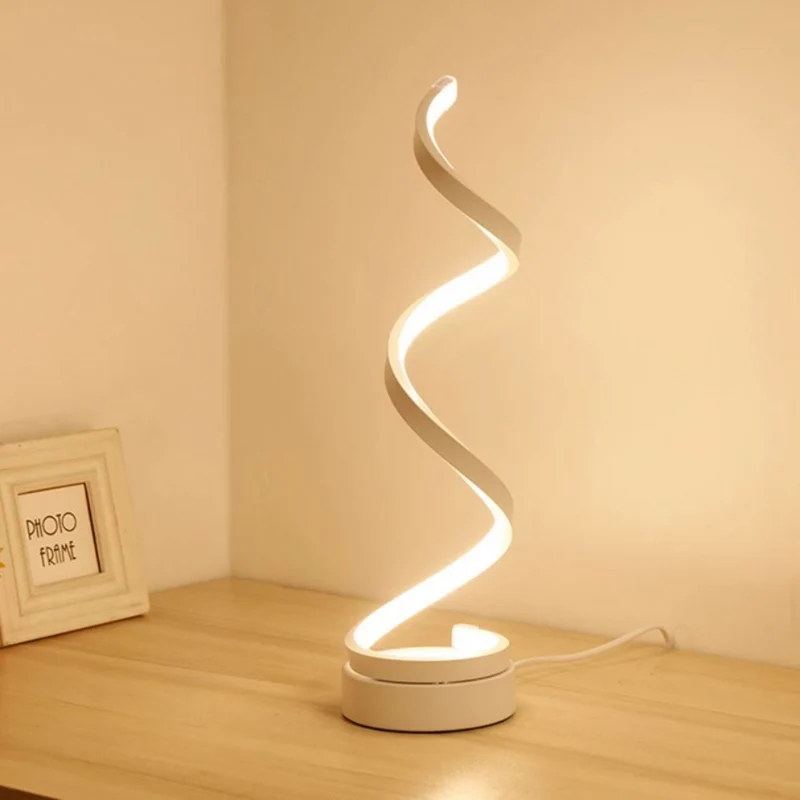 Lampe de Bureau ou de Chevet Design Dorée à Led Protection