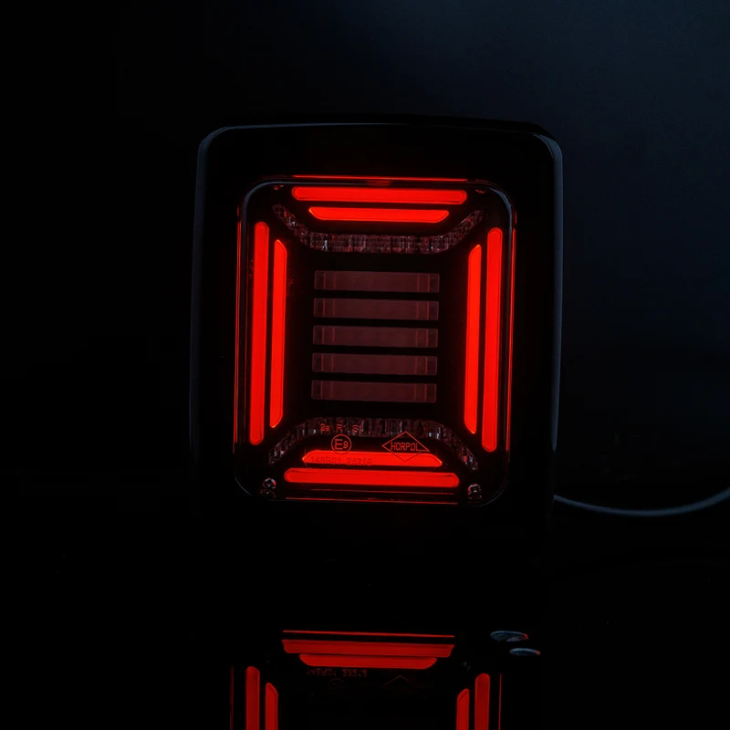 Phare Horpol Cube Block avec feu stop et clignotant