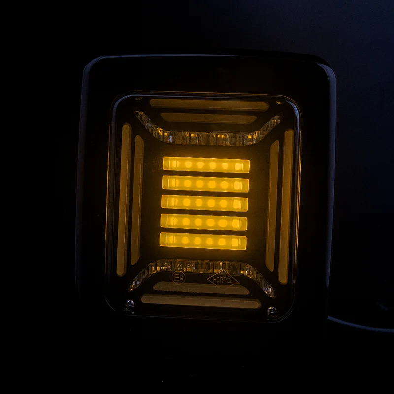 Phare Horpol Cube Block avec feu stop et clignotant