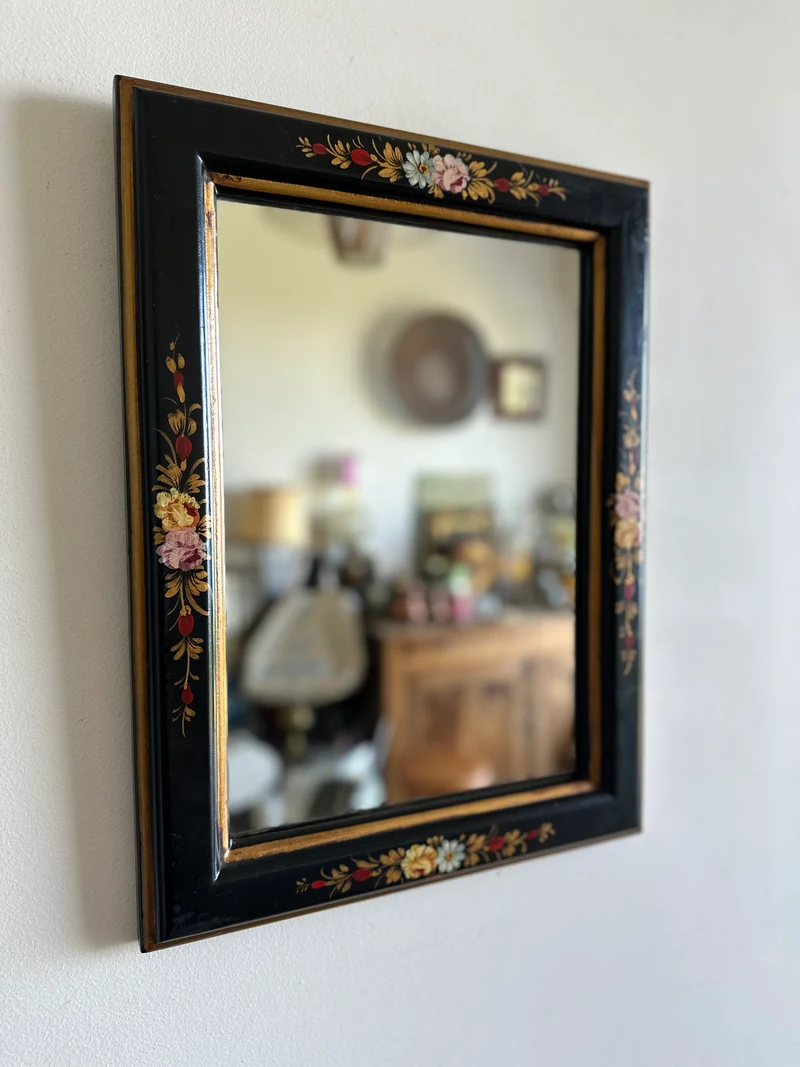 Miroir rectangulaire en bois laqué décoré à la main