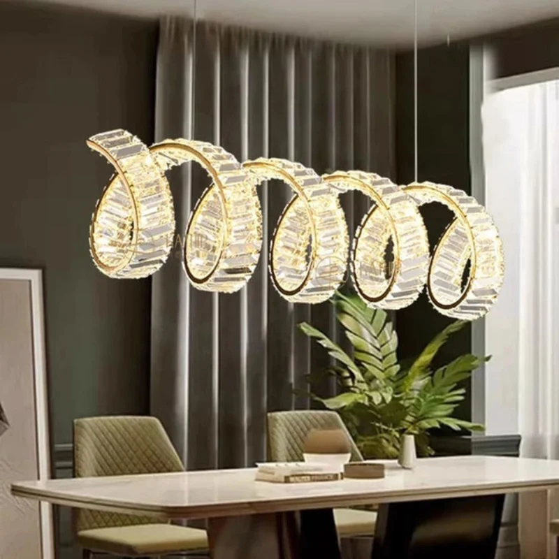 Lustre Long en Spirale Cristalline – 5 Tailles, Scandinave et Épuré