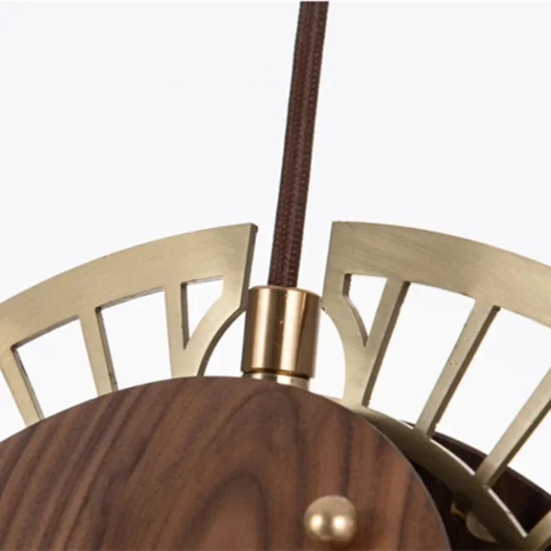Lustre Salon Bois et Métal Doré – Ambiance Feutrée pour Couloir