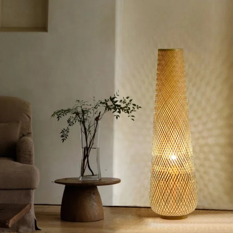 Lampadaire Noir et Bois en Bambou Tressé – 3 Couleurs, Ambiance Cocon