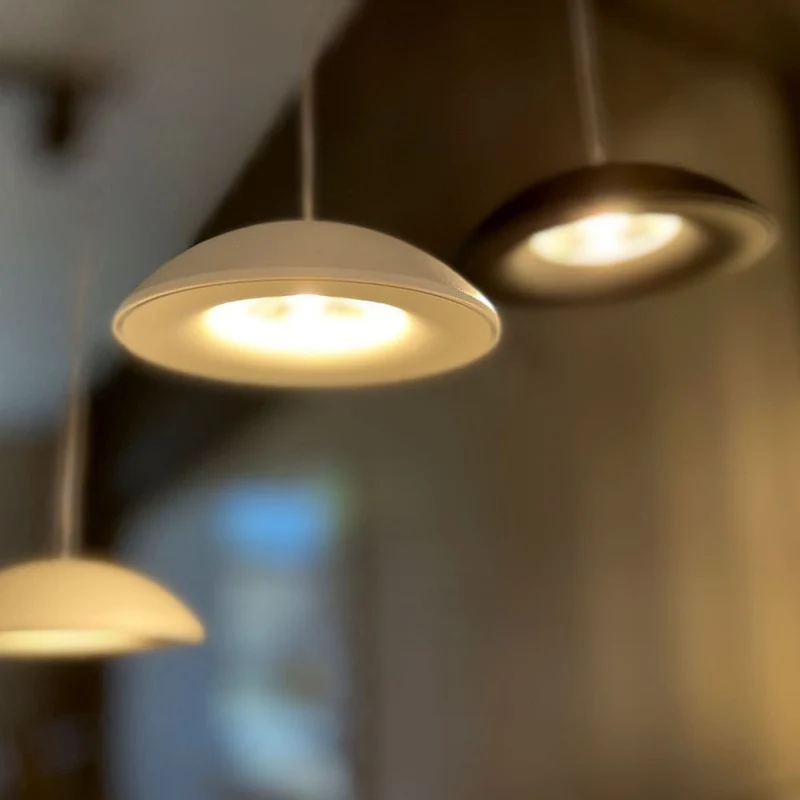 s.luce Santa Air LED Esstisch-Hängelampe 8-flammig 160cm 2-reihig