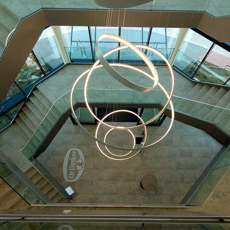 s.luce Made LED-Ring XL Pendelleuchte Ø bis 230 cm Dimmbar RAL