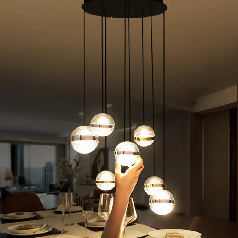 Lustre GALAXY 6 lampes : éclat cosmique pour votre intérieur