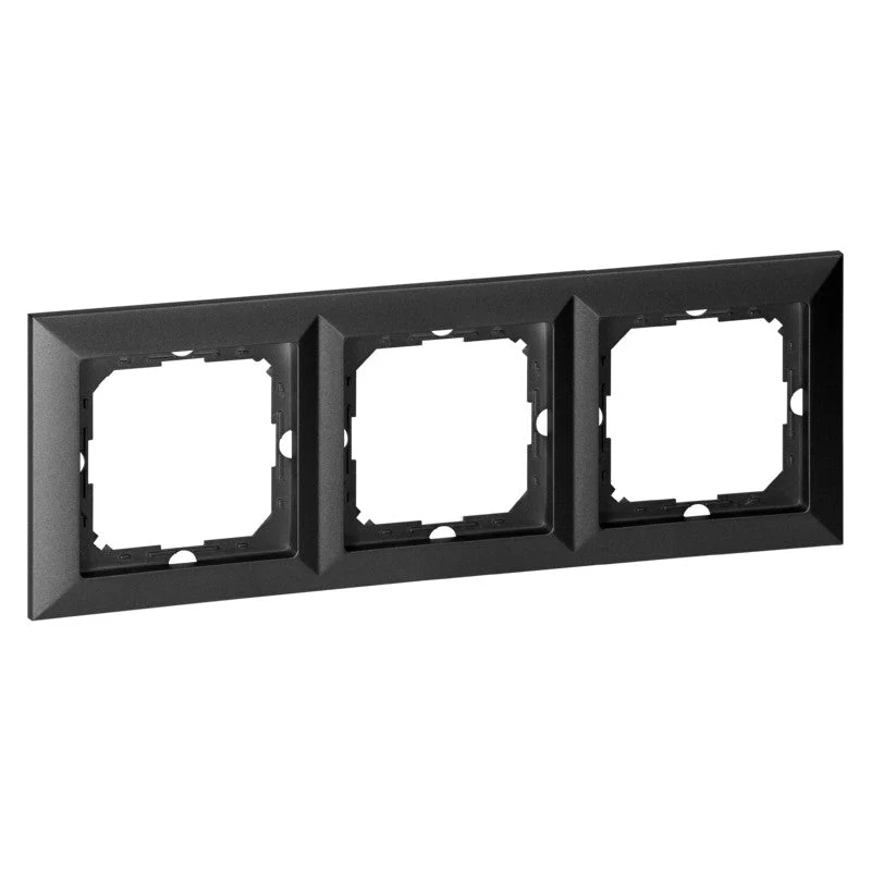 Plaque de Finition Trois Emplacements - Noir