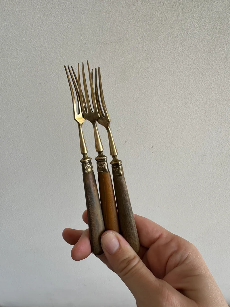 Fourchette à dessert en vermeil et corne