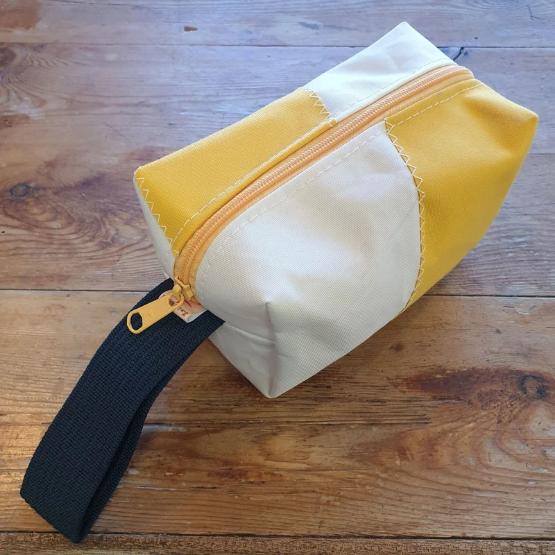 Container Yellow