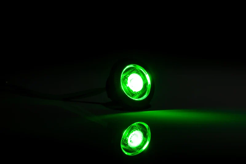 Feu de position rond LED Bulls Eye avec joint plat et incurvé
