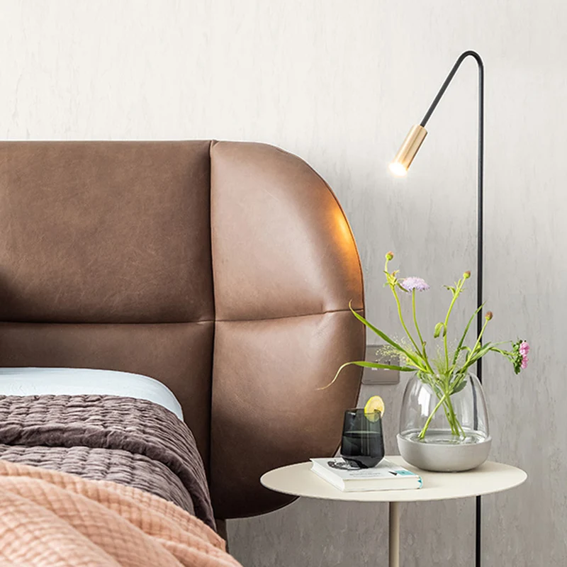 Estiluz Volta Floor Lamp