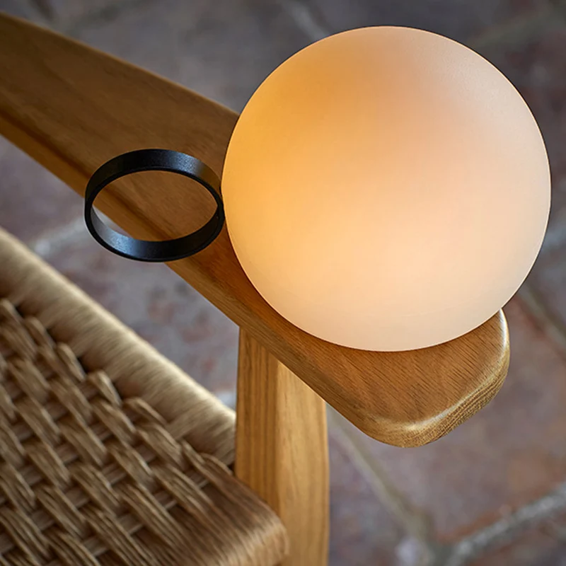 Estiluz Circ Portable Outdoor Table Lamp