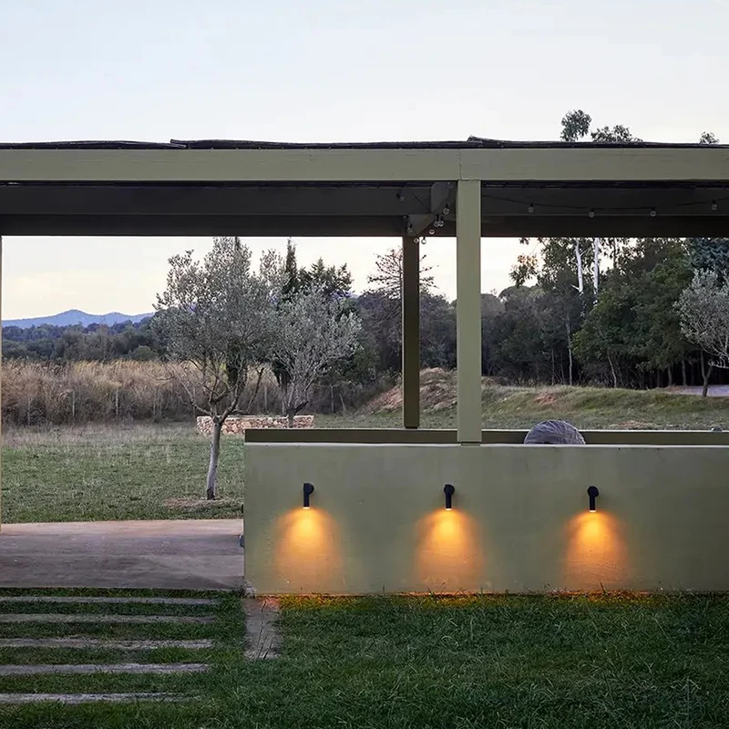 Estiluz Tik Outdoor Wall Lamp