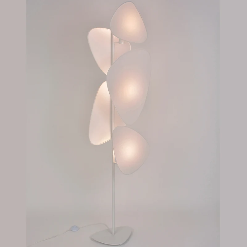 Market Set Screen Floor Lamp