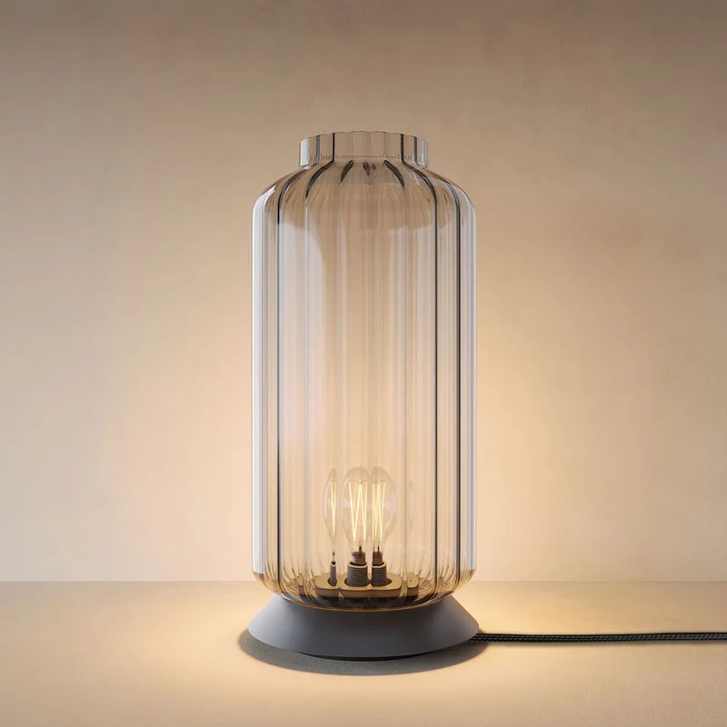s.luce Velo Glas-Tischleuchte mit Schalter