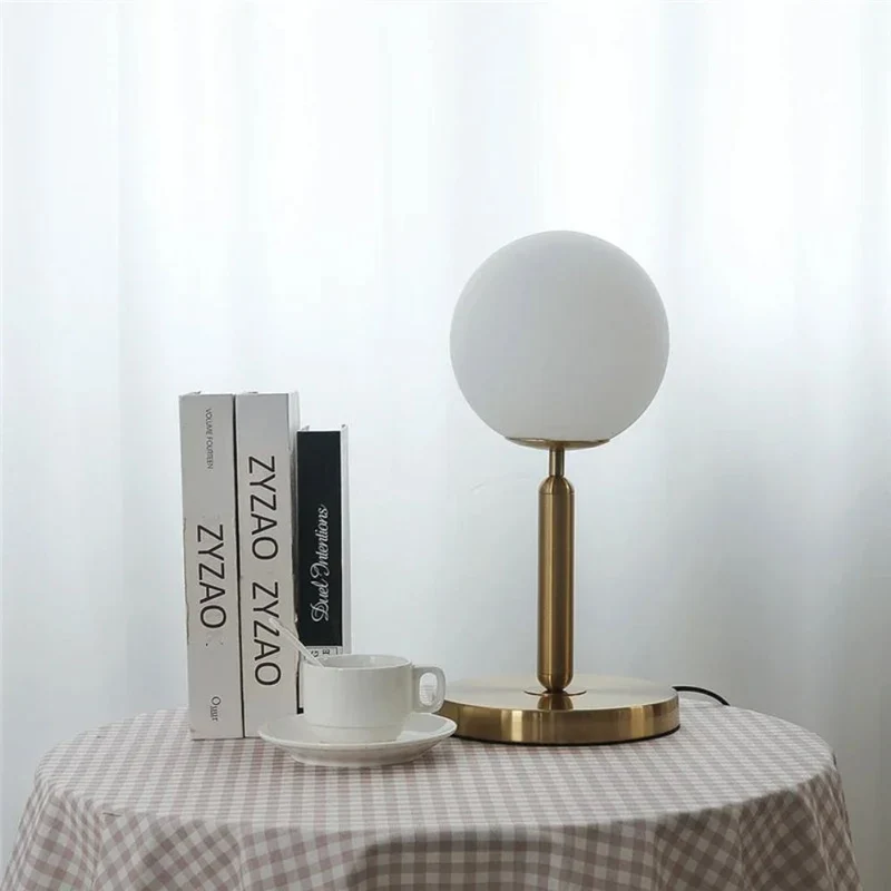 Lampe de Bureau Led Design Nordique en Verre et Acier Inoxydable