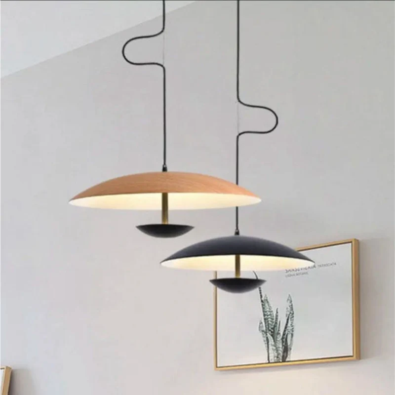 Suspension Nordique en Bois – Éclairage Indirect Noir ou Bois Clair