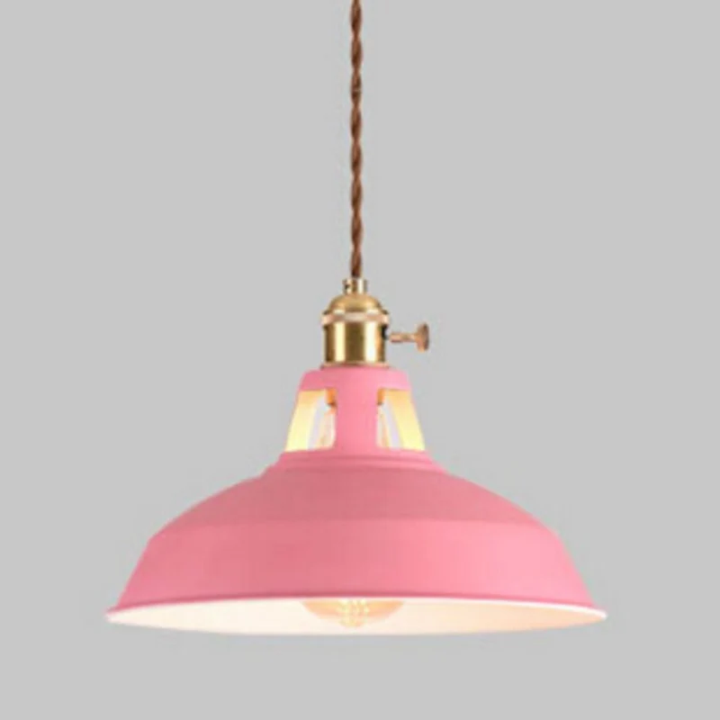 Suspension Bar et Cuisine en Aluminium Coloré – Style Rétro Chic