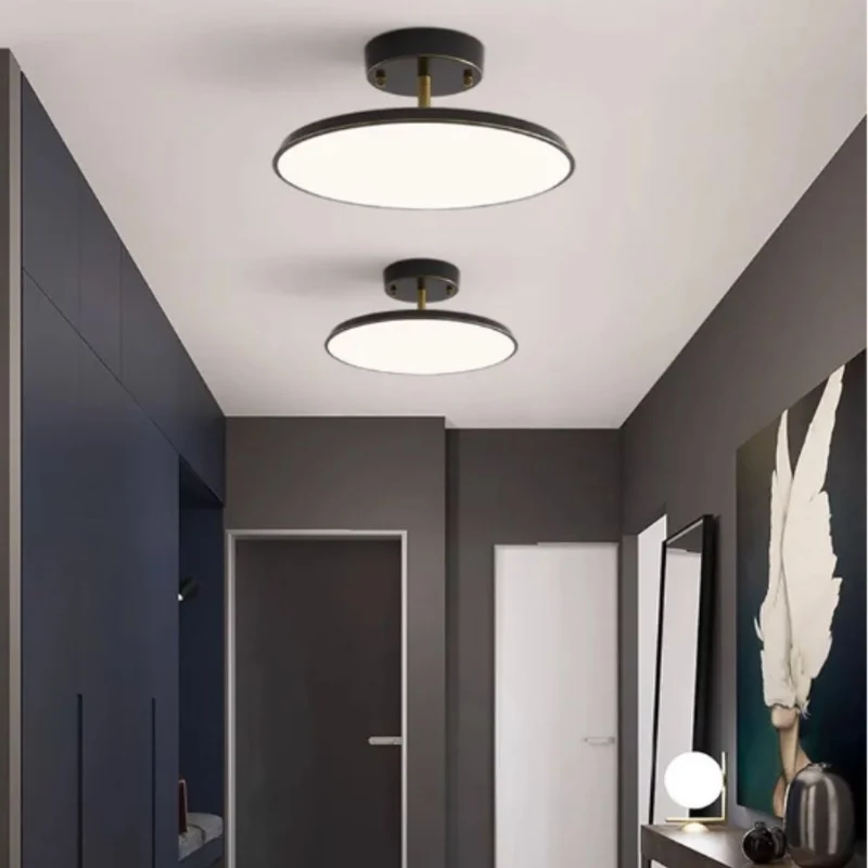 Plafonnier Noir Moderne Compact – 8cm d'Épaisseur, Idéal Plafond Bas