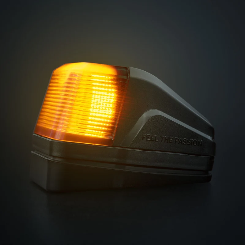 Projecteur LED Strands IZE avec stroboscope