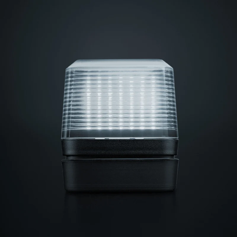 Projecteur LED Strands IZE avec stroboscope