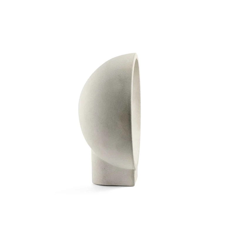 Borne lumineuse GAIA LED béton beige : éclairage extérieur de jardin élégant et durable