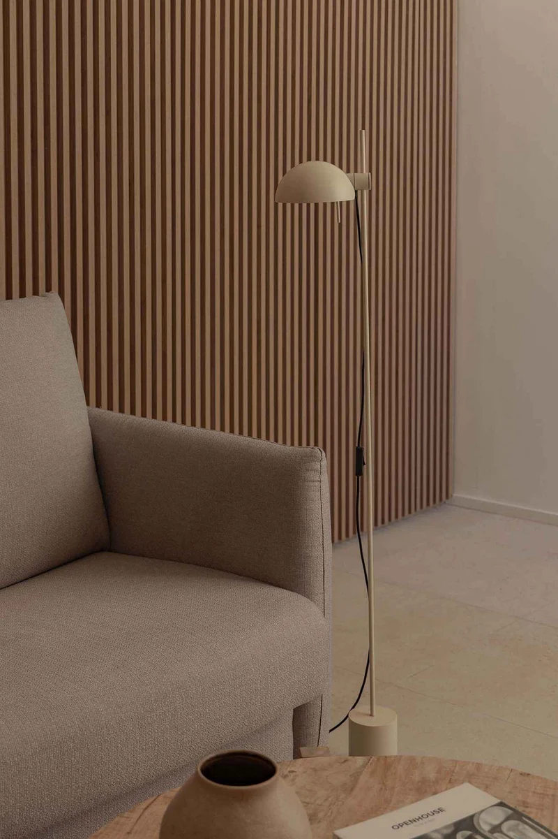 Lampadaire MATILDA Beige - Élégance et luminosité pour votre intérieur