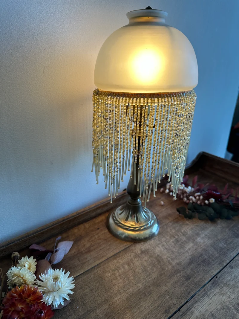 Lampes à pampilles style charleston couleurs pêche années 70