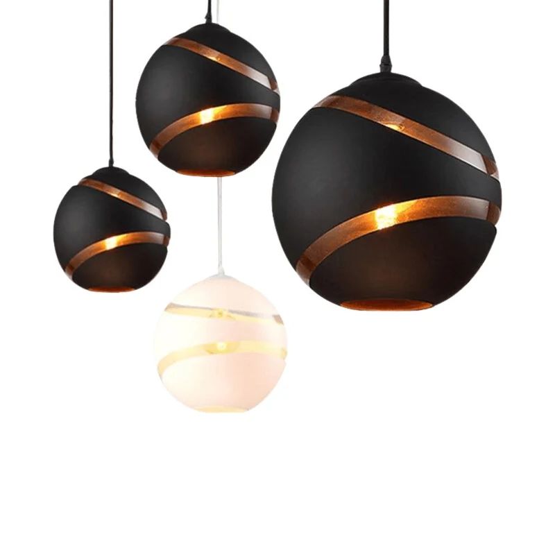 Suspension Ronde en Verre à Spirale Dorée – Noir Mat ou Blanc