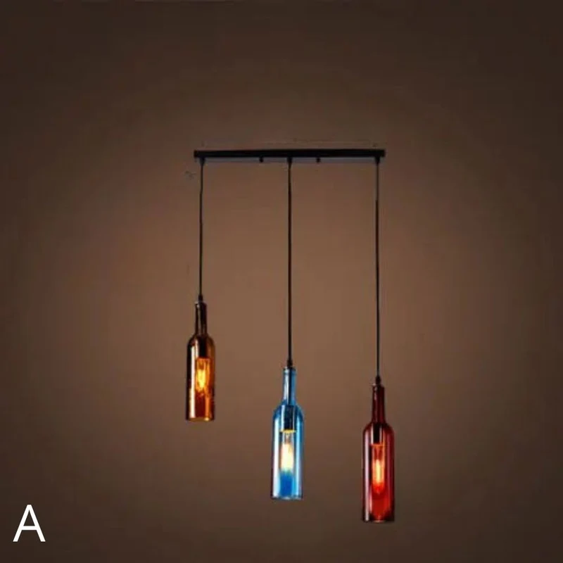 Suspension Aérienne en Bouteilles de Verre Colorées – Pièce Maîtresse Unique