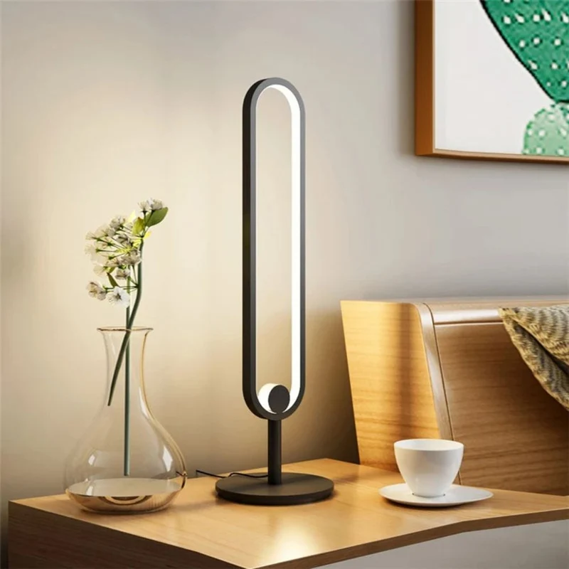 Lampe sur Pied Design Moderne Elliptique – Aluminium, 2 Tailles