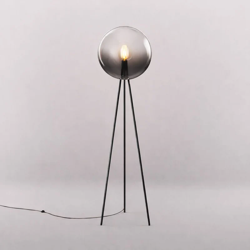 s.luce Dreibein-Stehleuchte Orb Tripod 160cm mit Glaskugel
