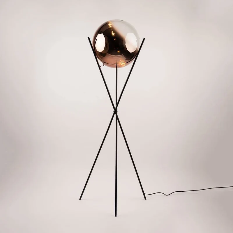 s.luce Orb Axis Glaskugel Stehlampe Dreibein 160cm