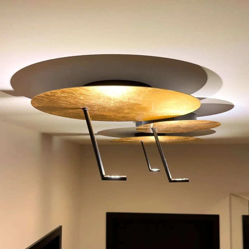 s.luce Hook LED Wand- und Deckenlampe