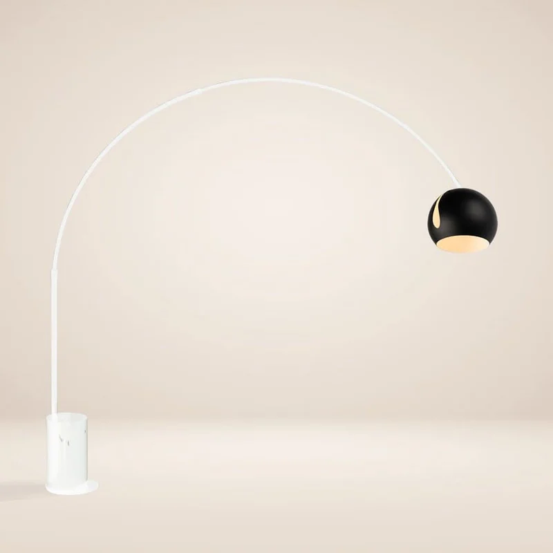 s.luce Ball Design-Bogenlampe mit Marmorfuß modern