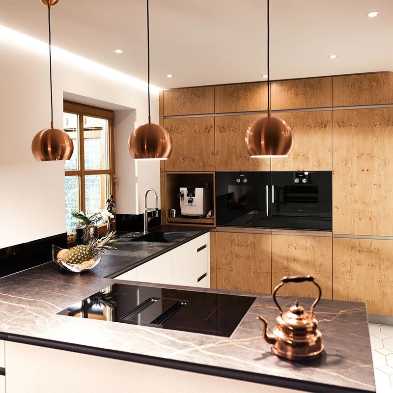 s.luce Ball Metall Pendelleuchte mit drehbarem tauschbaren Schirm