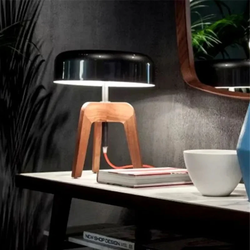 Pied Lampadaire Bois Massif à Cloche – 2 Tailles, Bureau ou Salon