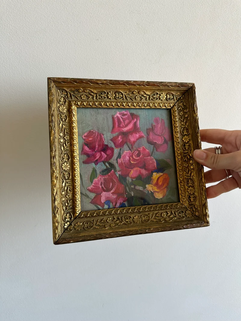 Peinture à l'huile roses sur fond gris cadre napoléon III