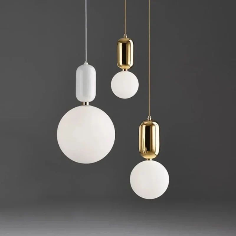 Globe pour Luminaire Suspendu en Verre Dépoli – Doré, Blanc ou Noir