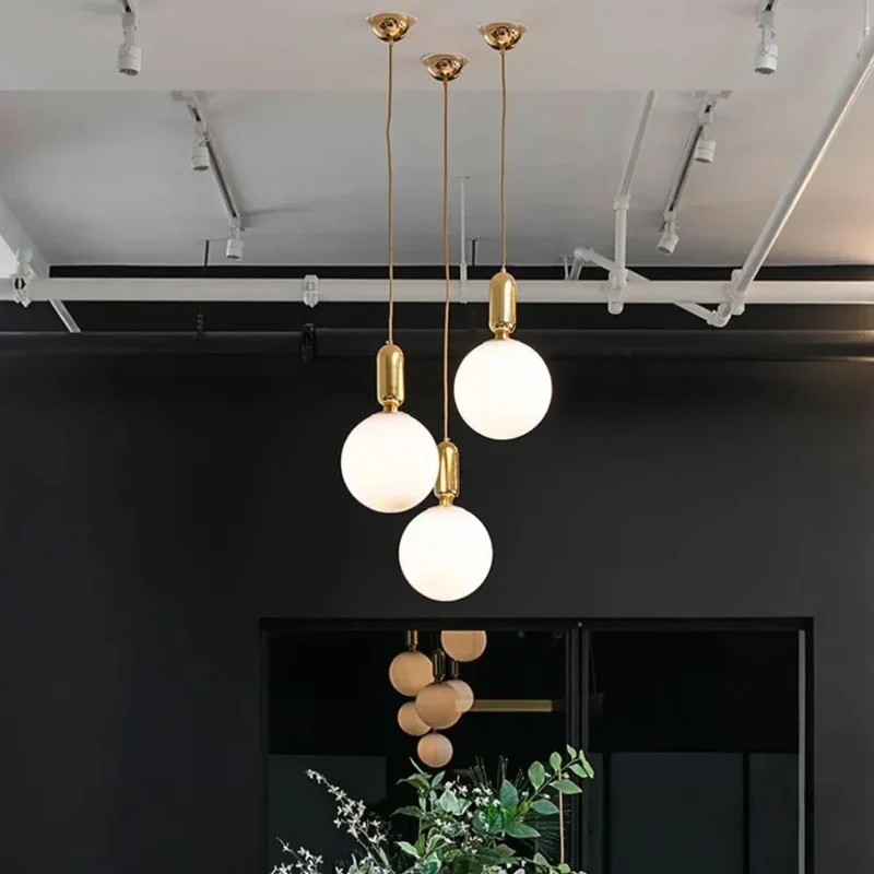 Globe pour Luminaire Suspendu en Verre Dépoli – Doré, Blanc ou Noir