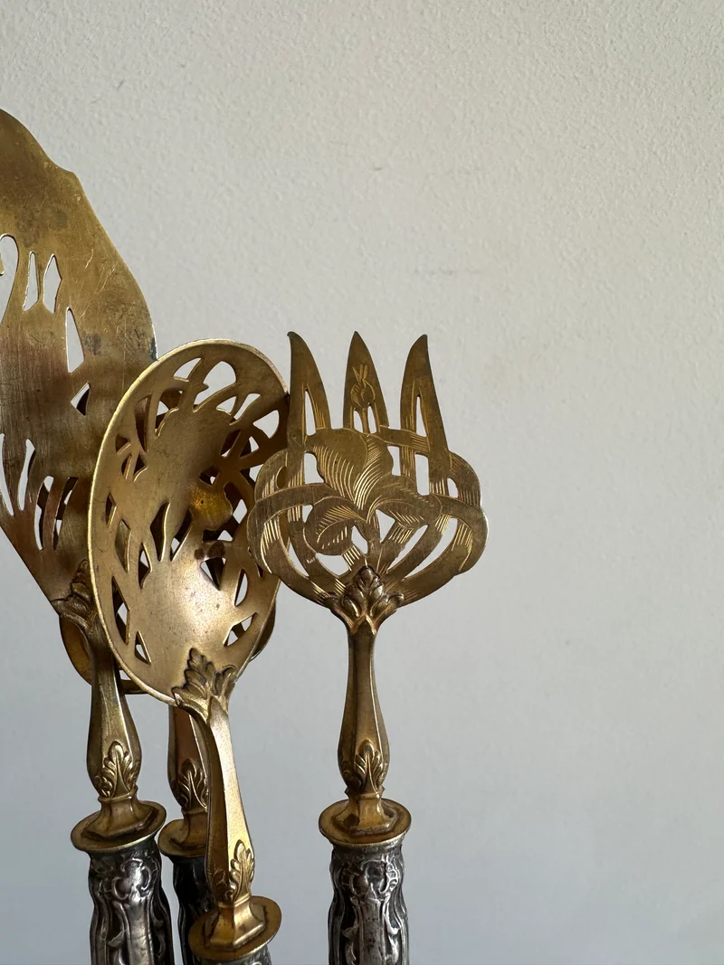 Couverts anciens en argent et vermeil