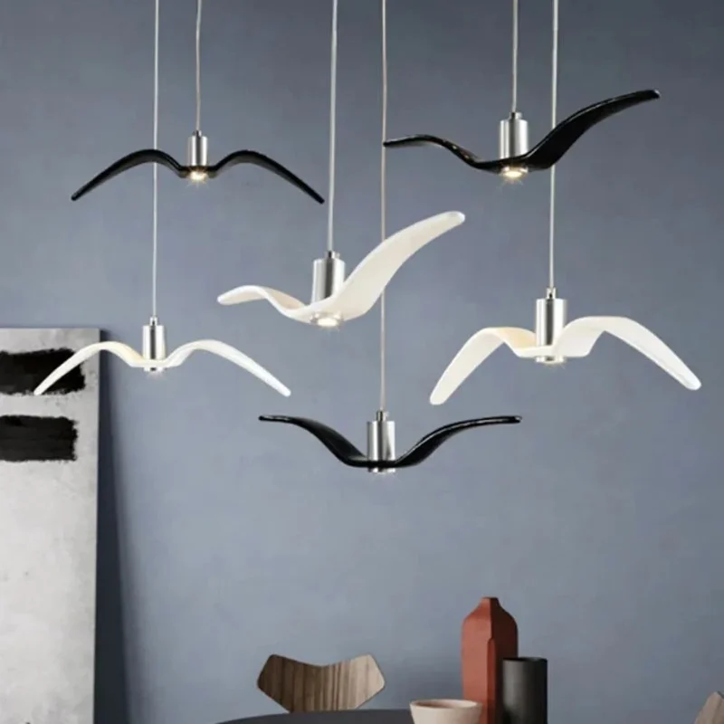Suspension Animaux Mouettes en Métal – Noir ou Blanc, Style Marin